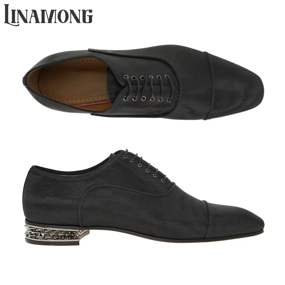 

Черные атласные оксфорды в дизайнерском стиле с заклепками, на шнуровке, с каблуком в виде серебряного зубца, ручной работы, для мужчин