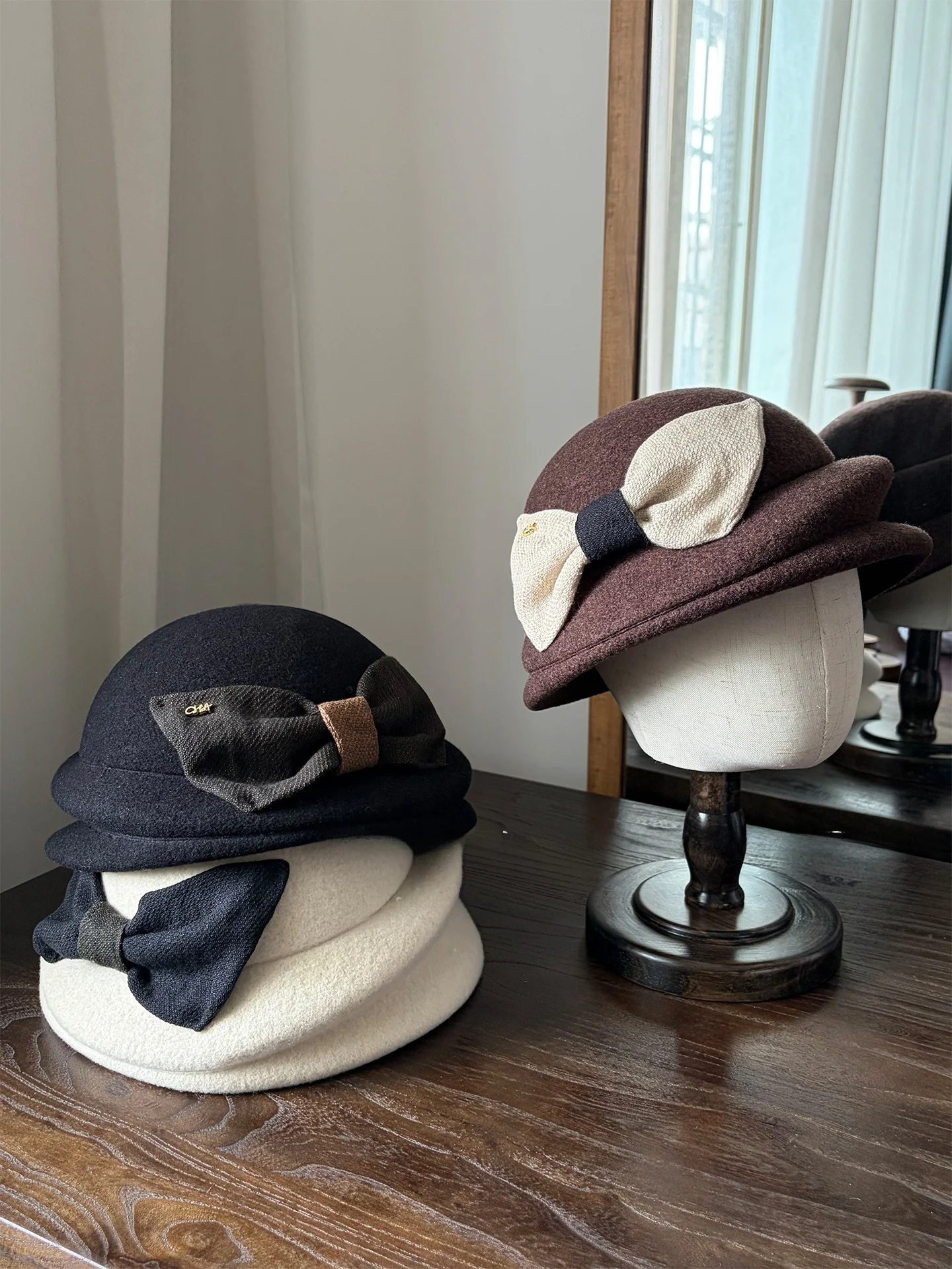 sombrero-tipo-boina-de-lana-de-estilo-retro-para-mujer-ideal-para-otono-e-invierno-hecho-a-mano-de-estilo-artistico-con-forma-irregular-estilo-hepburn-sin-ala-un-accesorio-de-moda