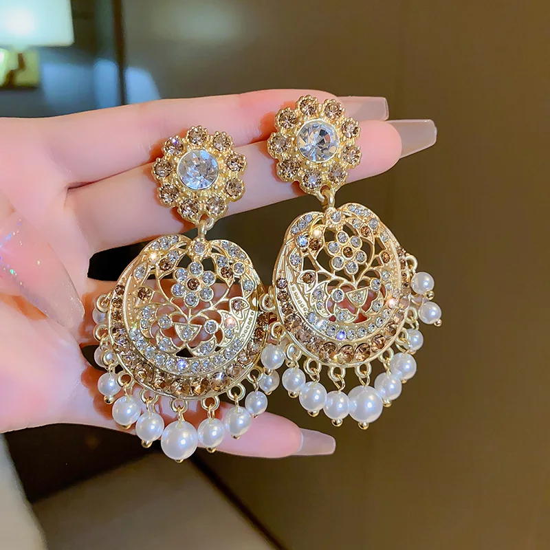 New Baroque Style Gold Color Rhinestone Flower Pearl Tassel Earrings For Women Statement Jewelry Vintage Crystal Earings Party