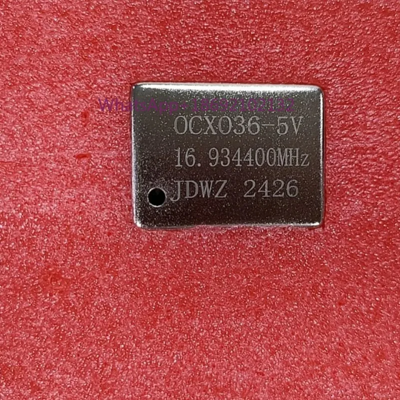 Thermostatic Crystal Oscillator OCXO with Power Supply Board Clock Board 16.9344MHZ 0.01ppm Square Wave 16.9344m