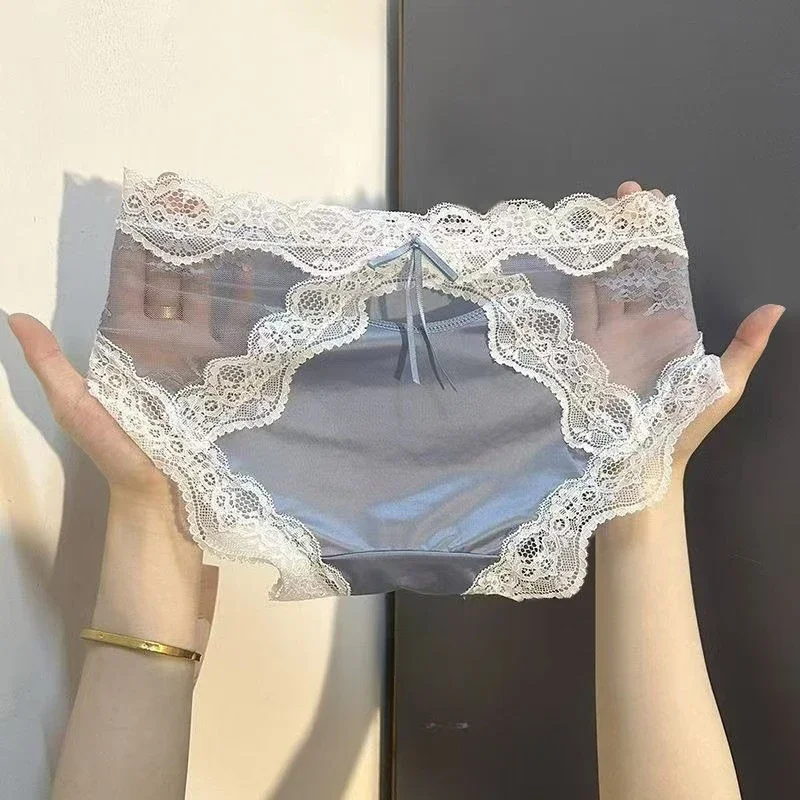 Panties Pure Desire French Underwear Women's Mid-waist Sexy Satin Lace Antibacterial Breathable Hollow Cotton Crotch New Briefs