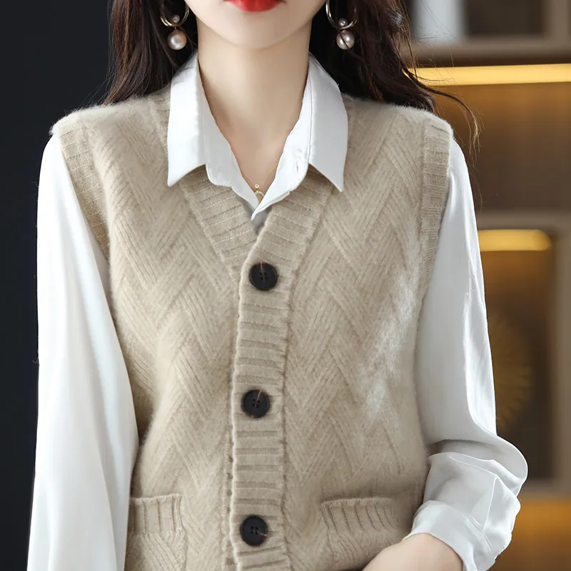 

Spring Autumn 2025 Women's V-ne Svel ort Knitted Vest Faionable Versatile Color Commute Sle Outerwear