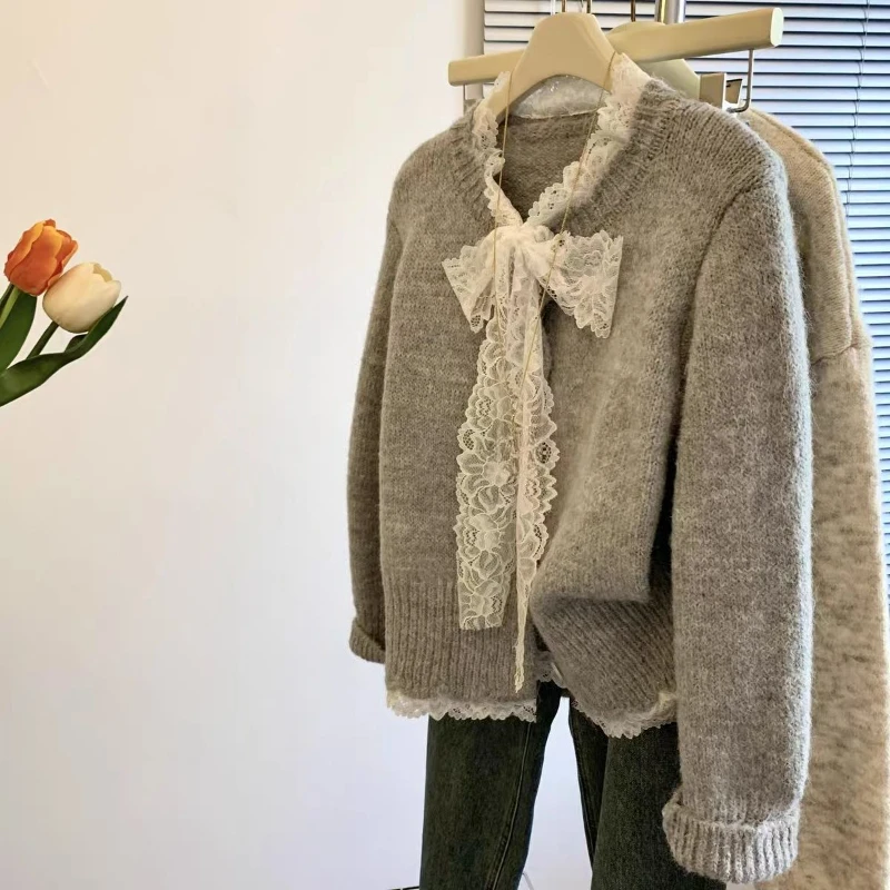 

Sweet Lace Bow Sweater Coat for Women 2026 New Autumn Winter Super Beautiful Gentle Style Top Soft Glutinous Knitted Cardigan