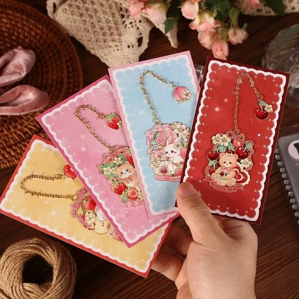 Creative Hollow Out Metal Bookmark Bear Exquisite Page Marker Cat Rabbit Book Clip Teacher's Day