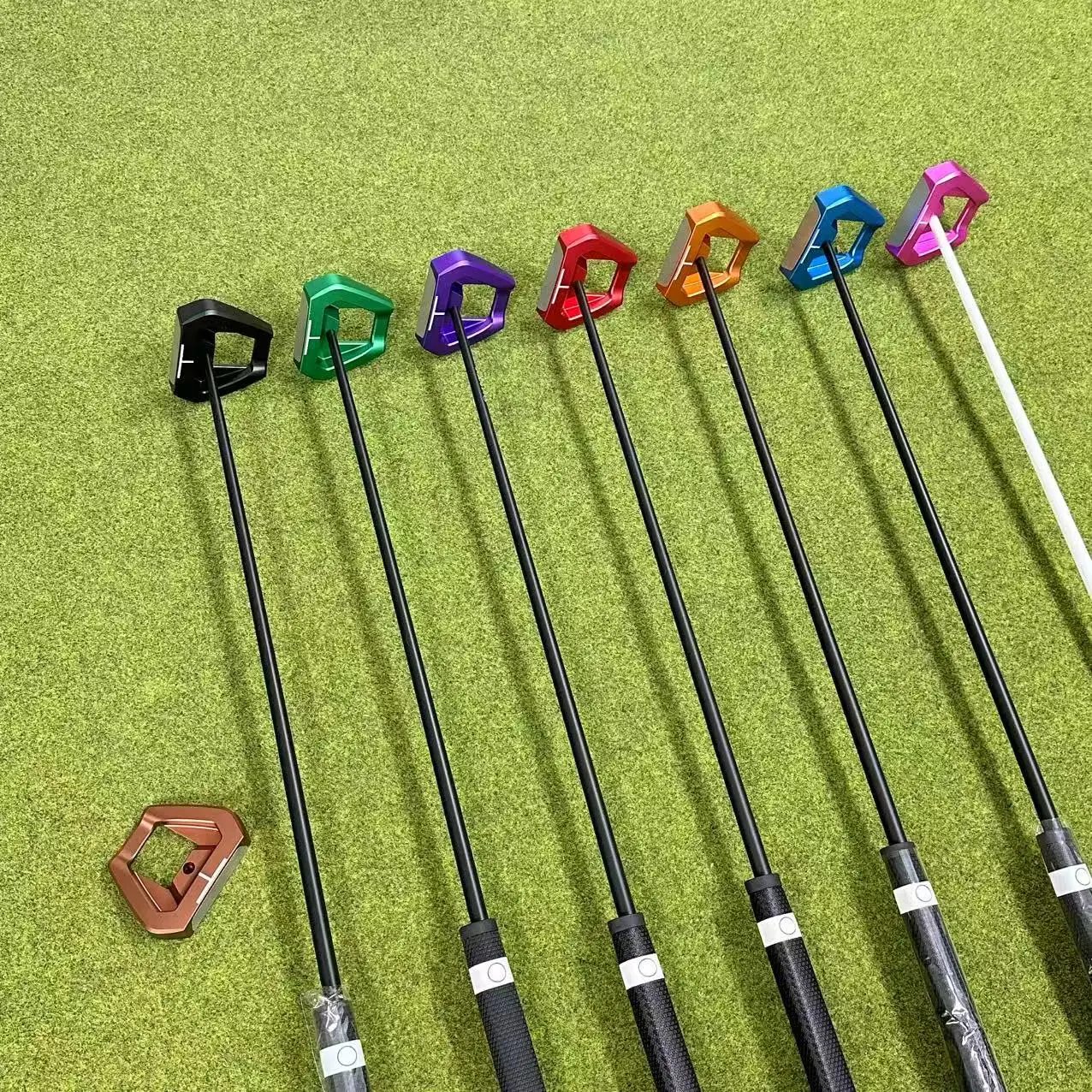 2026 Golf Club VZ.1i Golf Putter Balance Zero Torque Right Hand， Black/Blue/Purple/Red/Pink/Green/Coffee/Pink Putter