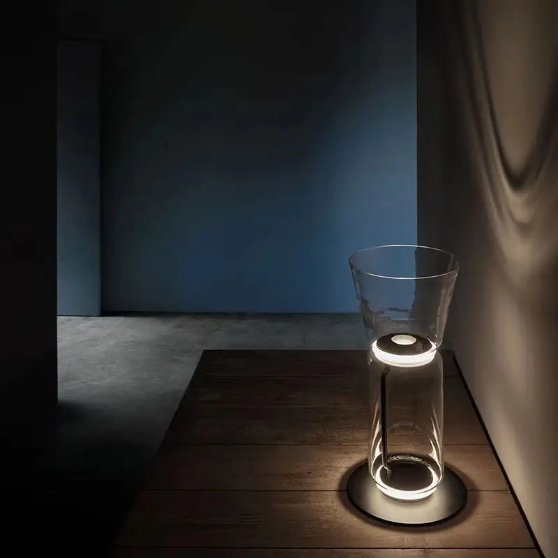 Lámpara de mesa con diseño de tubo de vidrio transparente, túnel ajustable de lujo, luz moderna, accesorios de iluminación decorativos para el suelo de la sala de estar.