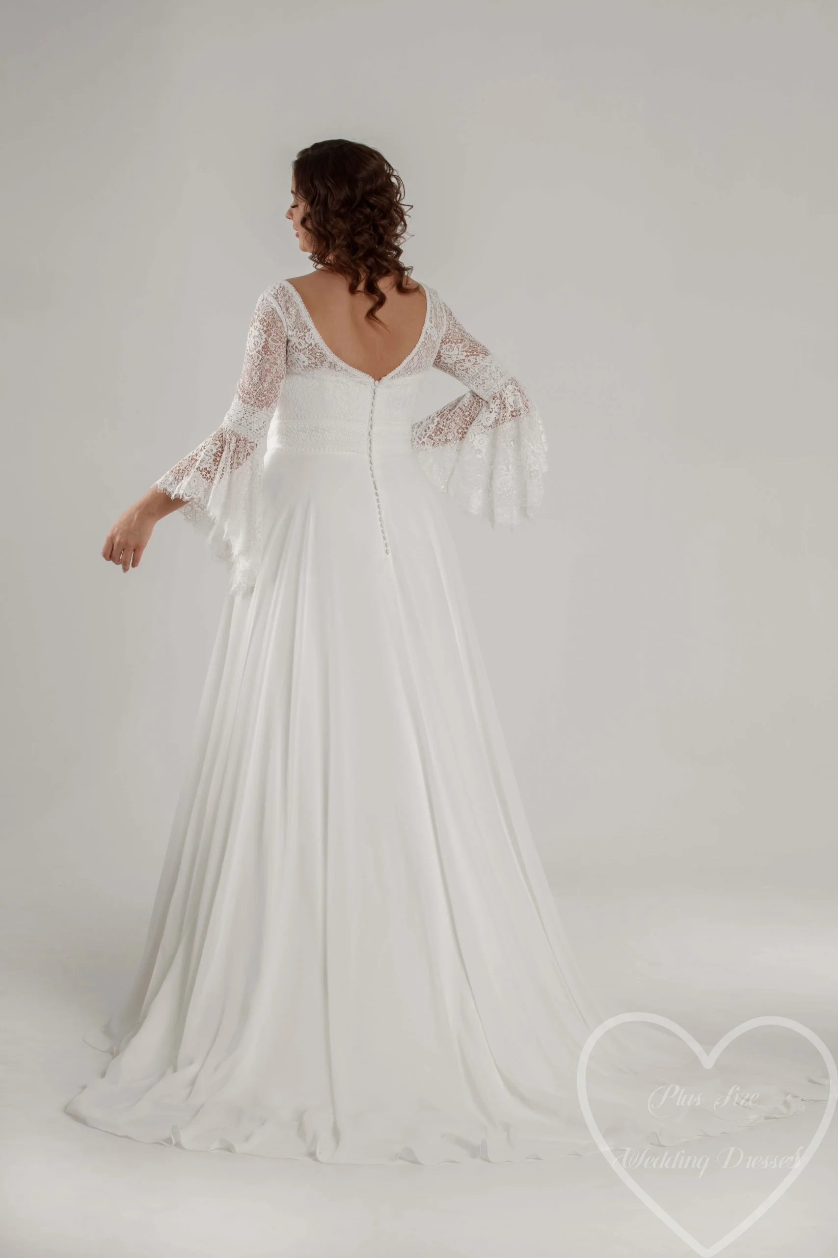 Plus Size V-neck Elegant Wedding Dress Flare Sleeve Chiffon Wedding Gowns With Train Lace Ivory Prom Dress Bridal Gowns Custom