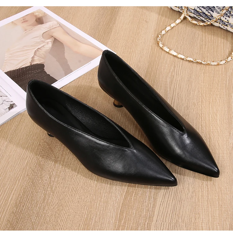 Size 34-41 Women Shoes Fashion V Cut Design Short Cup Heel Pumps Sexy Pointed Toe Bridal Shoes Elegant Party Shoes Woman Shoes