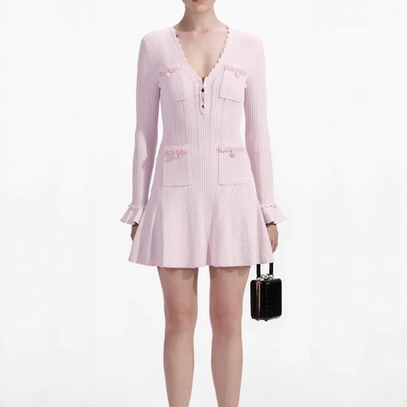 

Long-sleeved knit V-neck women's evening dress with pockets; slim-fitting elegant party dresses