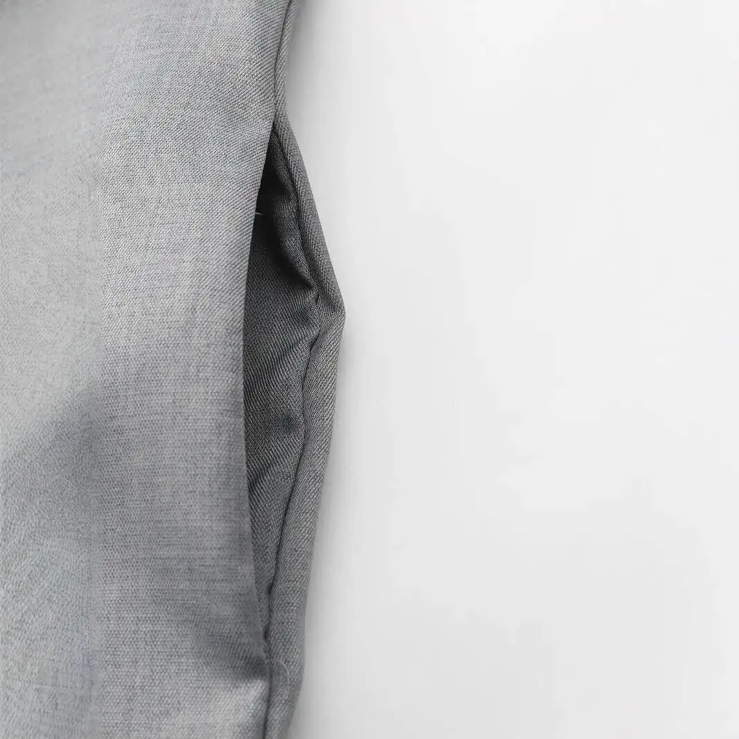 2025 Loose Muslim Men's Robe Long Sleeve Embroidered Hooded Zipper Islamic Loose Casual Men's Robe Dubai Luxury Islam Elegant