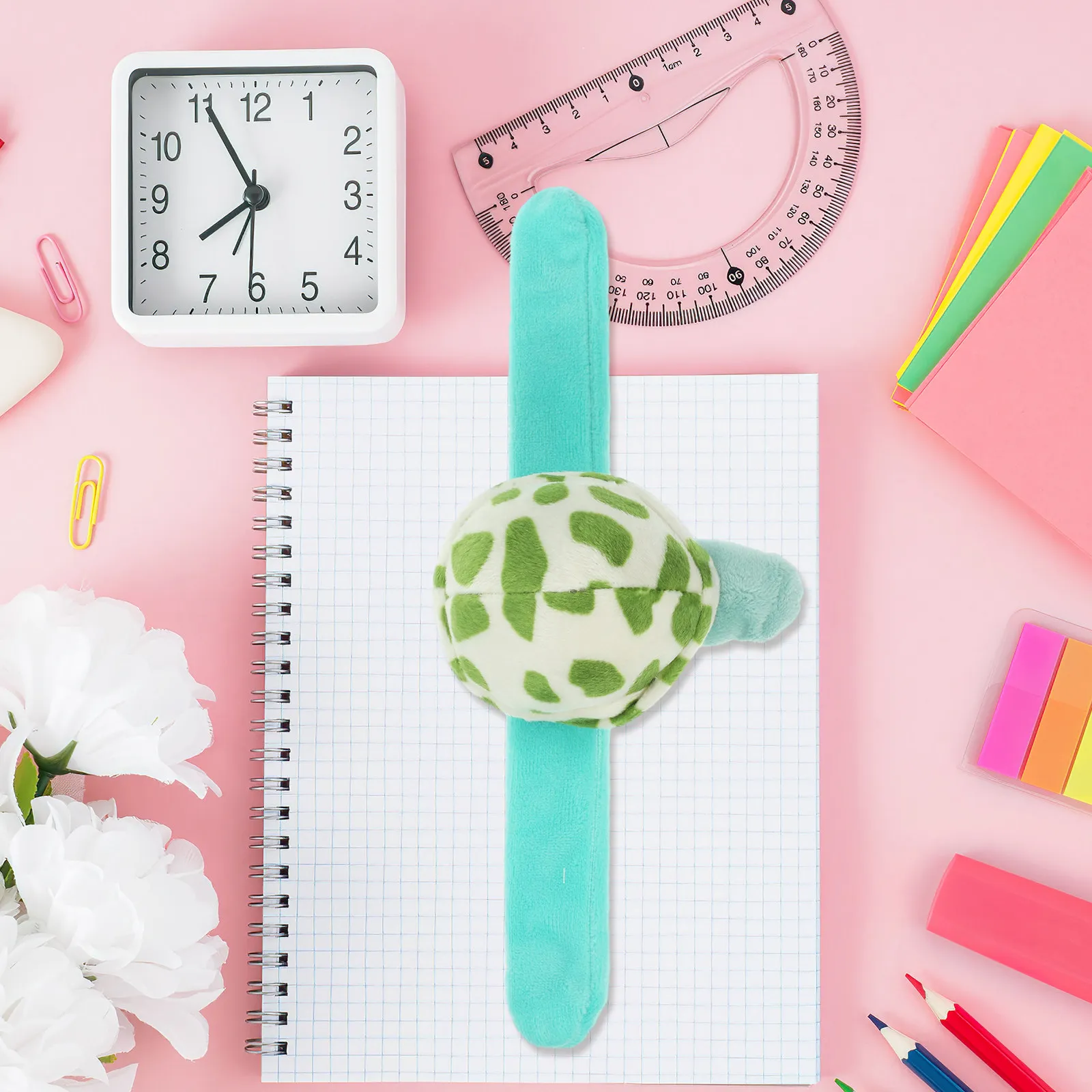 

Мягкий и удобный браслет-забавка в виде черепахи, декоративный браслет на запястье, тематический браслет с животными, сувенир для вечеринки