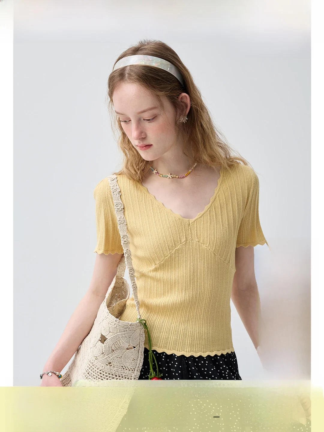 

VEGA CHANG Women's Slim Fit Knitwear V-Neck Wave Pattern Breathable Summer New Style Commute Versatile Korean Style Short Sleeve