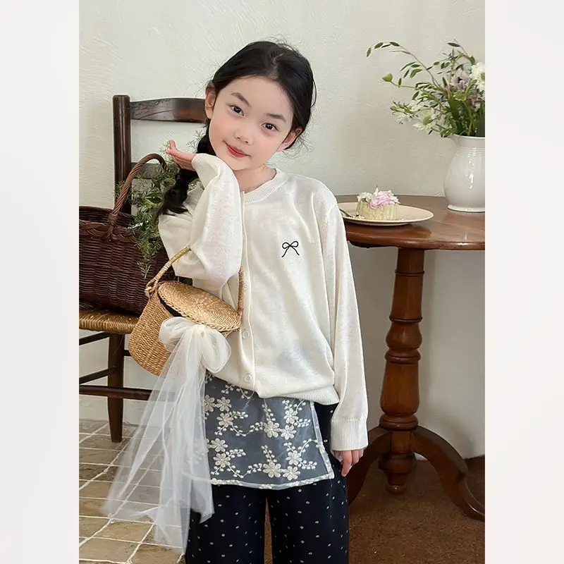 

Children's Solid Color Breathable Knitted with Summer Sun Protection Shirt Baby Girl Butterfly Jacket Cute Coat