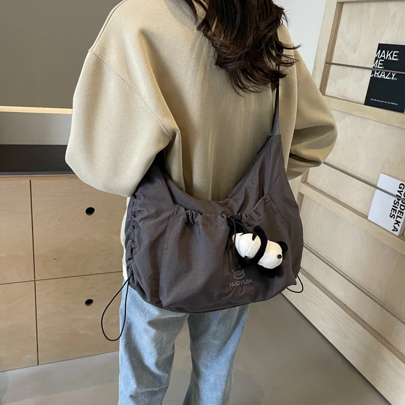 Pleated One-Shoulder Bag for Class, Gym Bag, Niche Large-Capacity Crossbody Bag