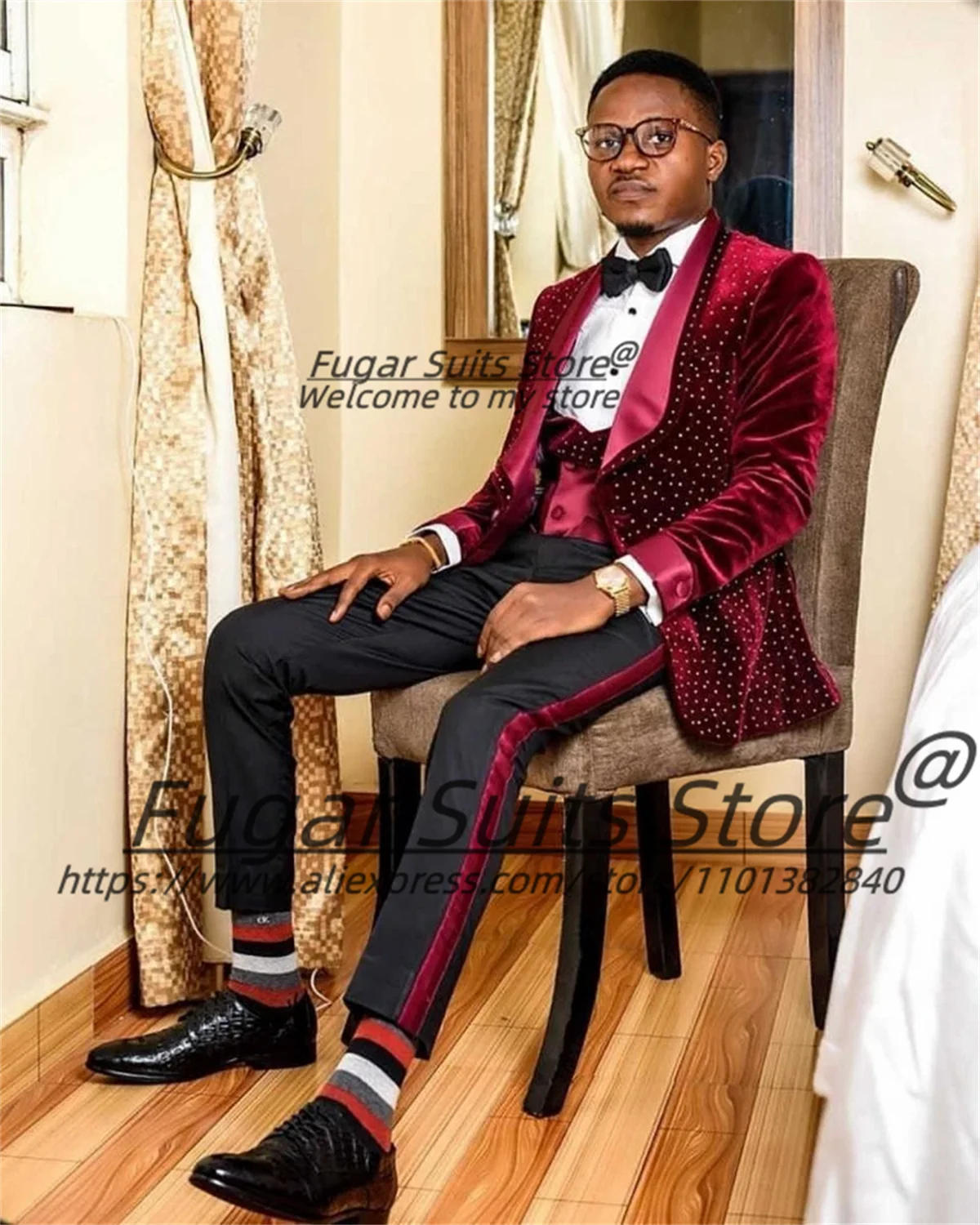 Luxuly Velvet Diamond High-end Men Suits Customized Slim Fit Shawl Lapel Groom Wedding Tuxedos 3 Pieces Sets Male Prom Blazers
