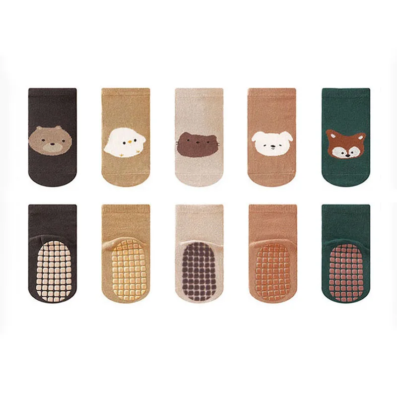 5 Paar rutschfeste Kindersocken mit Cartoon-Tiermuster (Fuchs, Bär, Welpe), atmungsaktiv, bequem, für Jungen, Kleinkinder, Baby-Bodensocken – Detail 7
