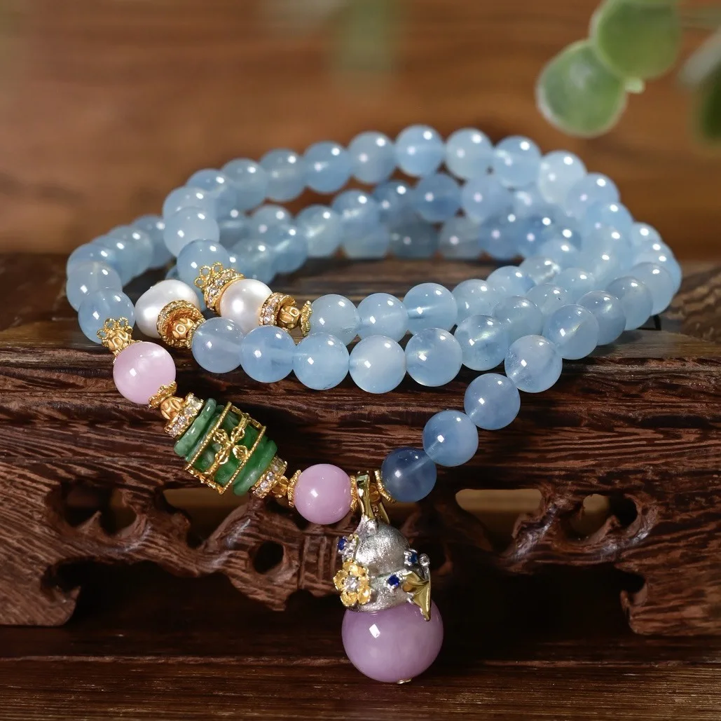 

Трехниточный браслет с аквамарином, съемный кулон, пресноводный жемчуг, нефрит, серебро, кунцит