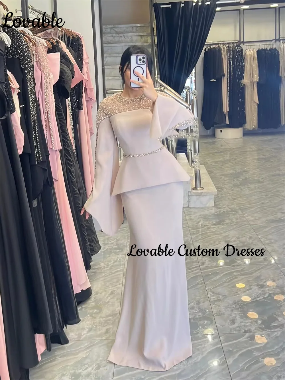 Elegante Abendkleider passen Meerjungfrau-Kleider mit U-Ausschnitt und bodenlangen Kleidern für besondere Anlässe mit Reißverschluss und langen Ärmeln an