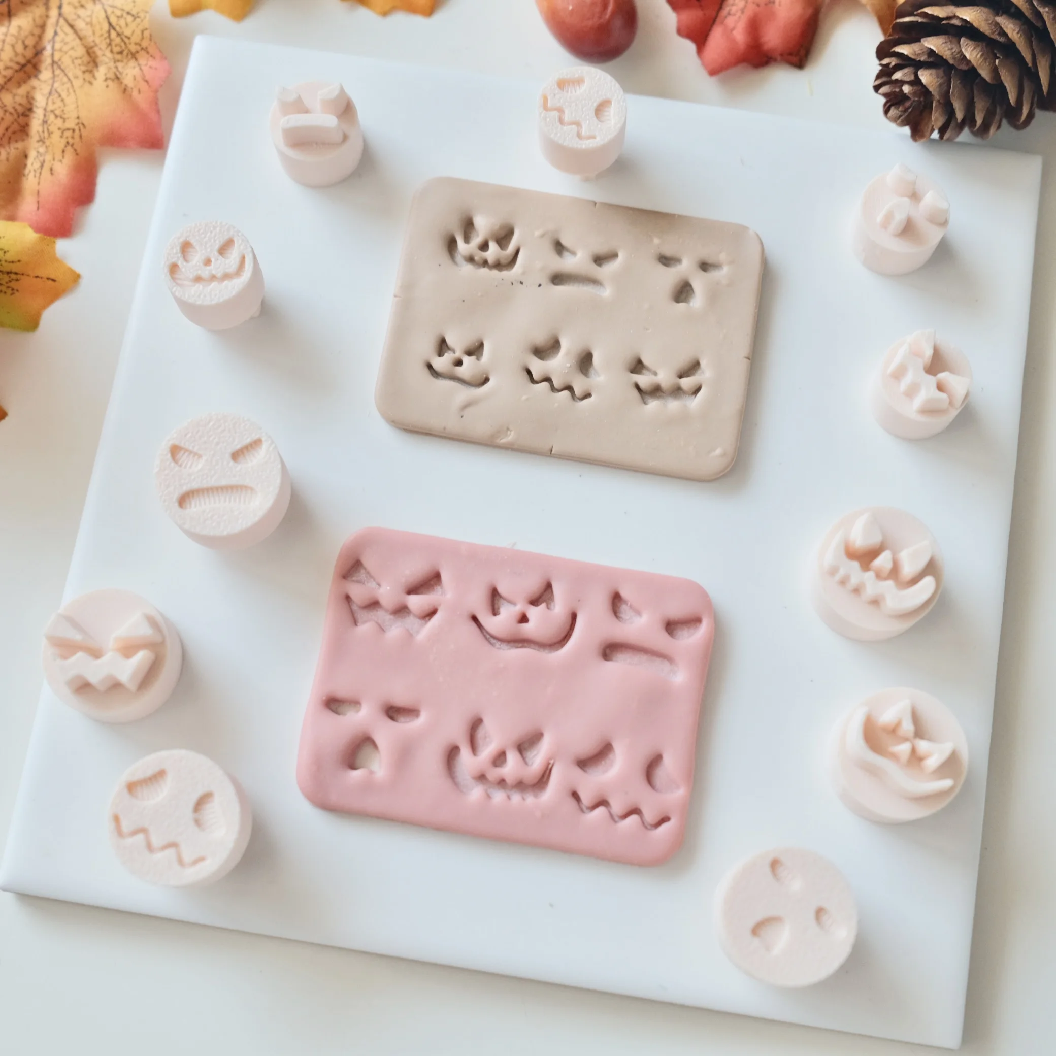 6pcs Halloween Ghost Expression Jewelry Making Polymer Clay Earring Stamps, Ghost Faces with Expressions Clay Earring Cutters