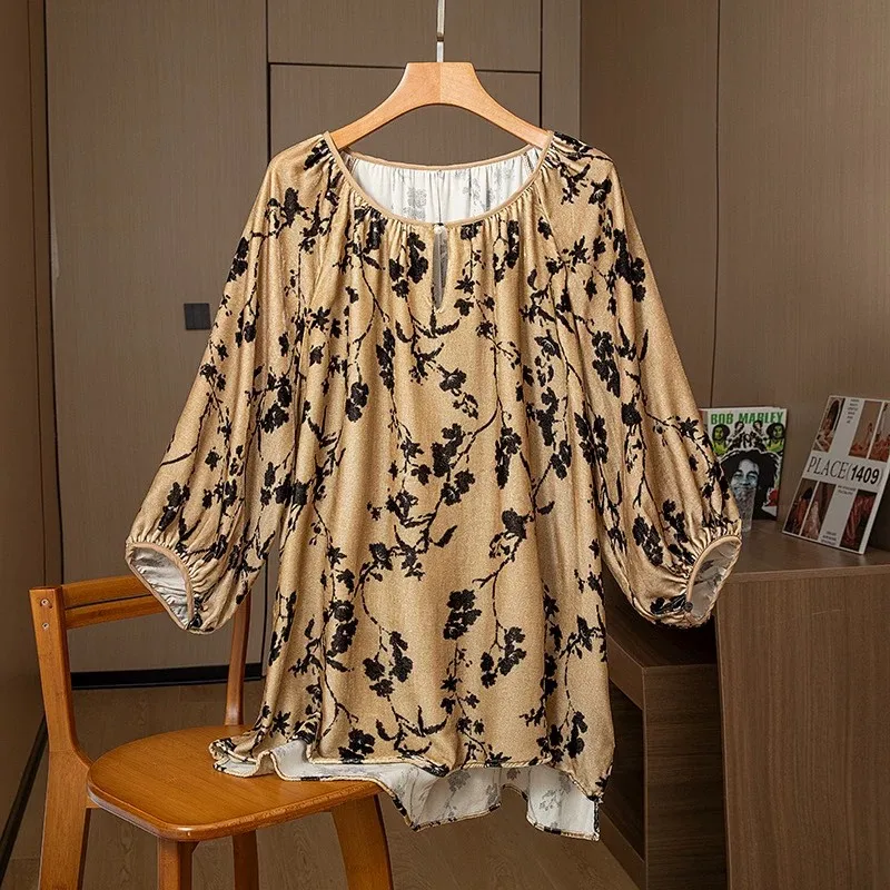 Winsleter-Silk Velvet Elegant T-Shirt, O Neck Floral Patchwork, Women Retro Temperament Commute Loose Top, 2026 Autumn T68936CC