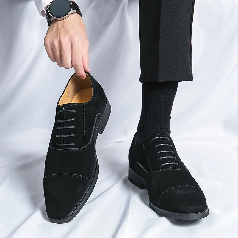 Brand Men's Fashionable Matte Leather Three Joint Pointed Business Dress Leather Shoes Fashionable Men's Lace Up Groom's Wedding