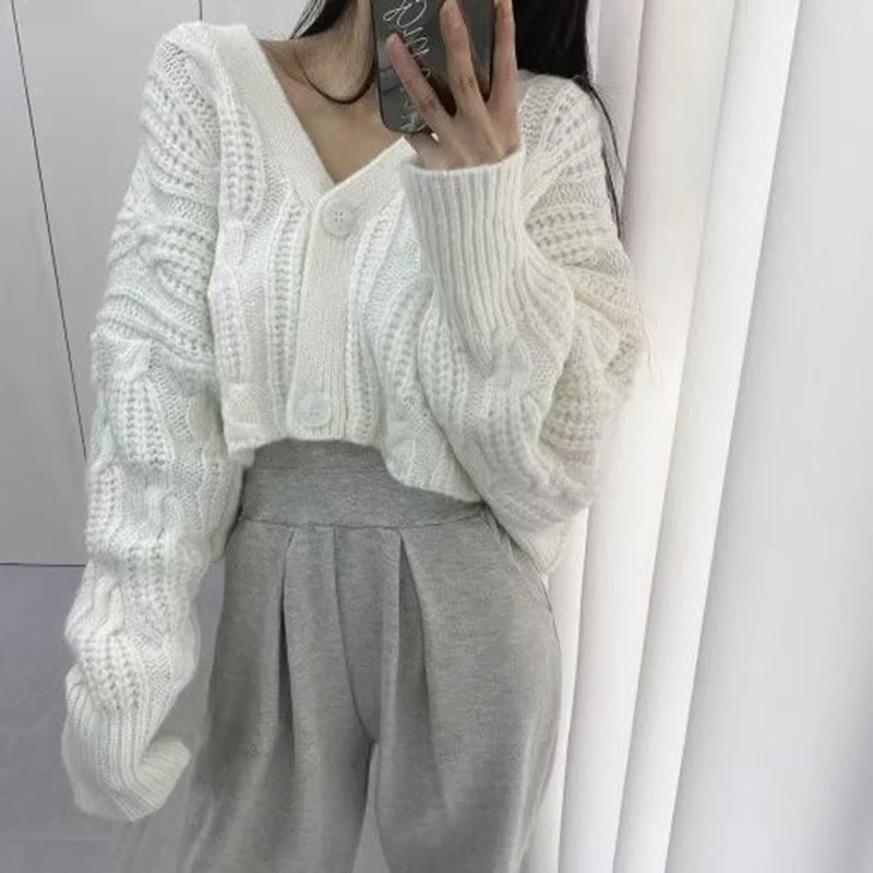 Autumn Chic Women's Cropped Knitted Cardigan Solid Color Long Sleeve V Neck Cardigans Women All Match Button Up Sweater Shawl