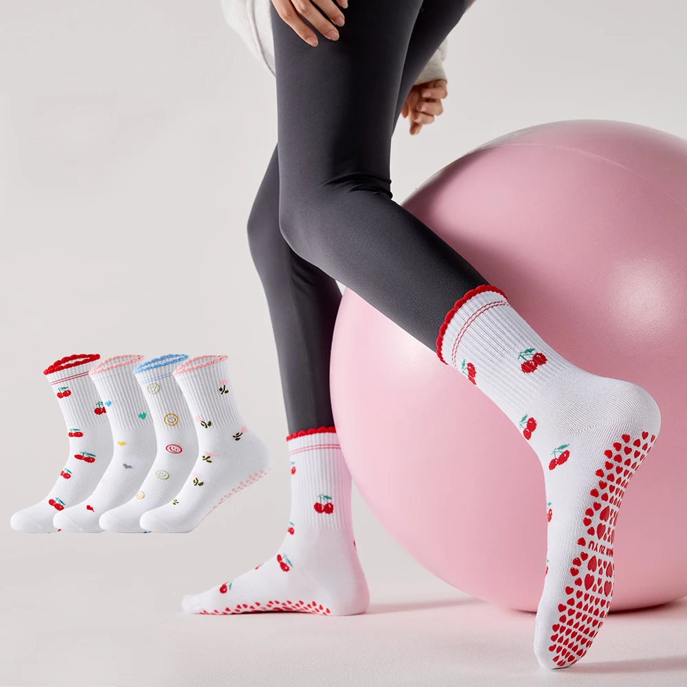 

Носки для йоги, женские хлопковые носки с оборками и вишневым цветочным узором улыбающегося лица, силиконовые нескользящие носки в форме сердца для пилатеса