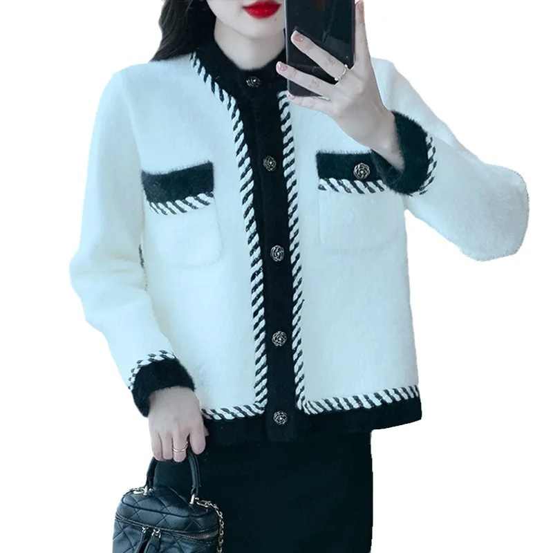 French Temperament Short Coat Female Autumn Winter 2025 Autumn Clothing New Loose Cardigan Style Knitted Ladies Outside To Wear