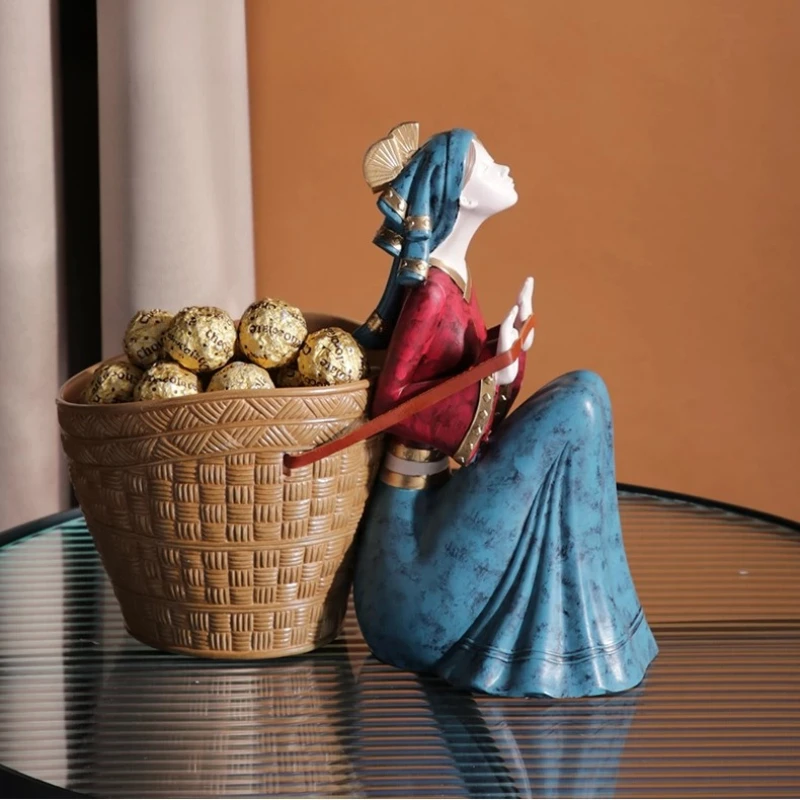 Creative Resin Tray Kneeling Girl Statue Home Desktop Decoration Interior Art Accessories Retro Statue Storage Modern Home Gifts