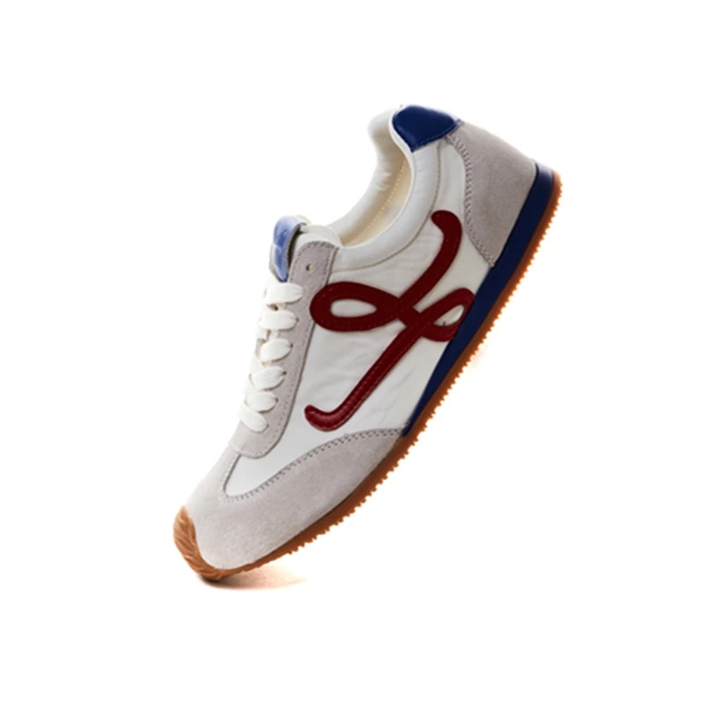 

The 2025 new brand N's xc72 series of shoes are designed for breathable and anti-slip performance, allowing for all-weather