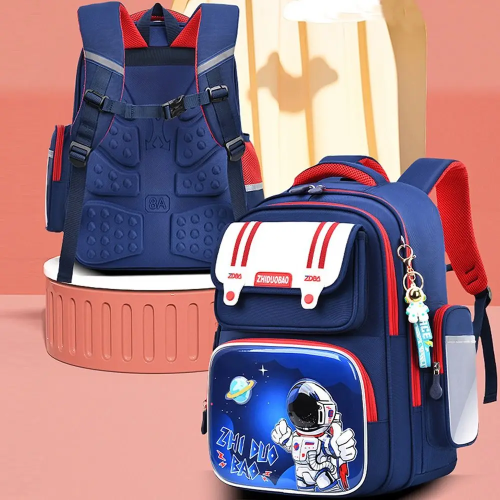 Astronot tas punggung portabel, perlengkapan murid desain reflektif kapasitas besar, tas bahu portabel pelindung tulang belakang sekolah Motif