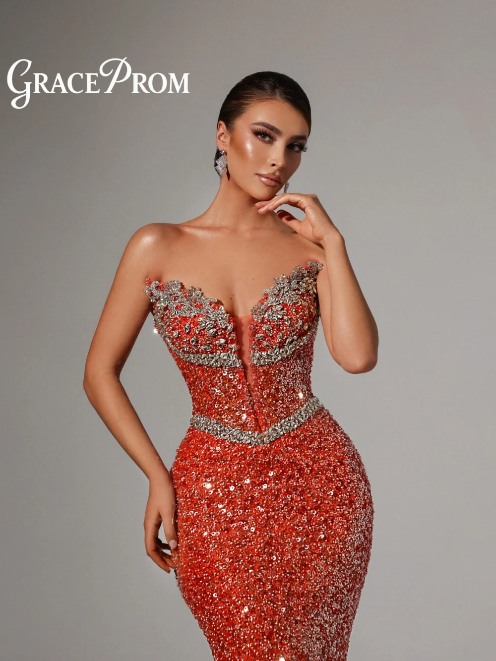 

GraceProm Sweetheart Neckline Evening Dress Red Sequin Carpet Gown Contrast Rhinestone A-Line Floor-Length Party Gown فساتي