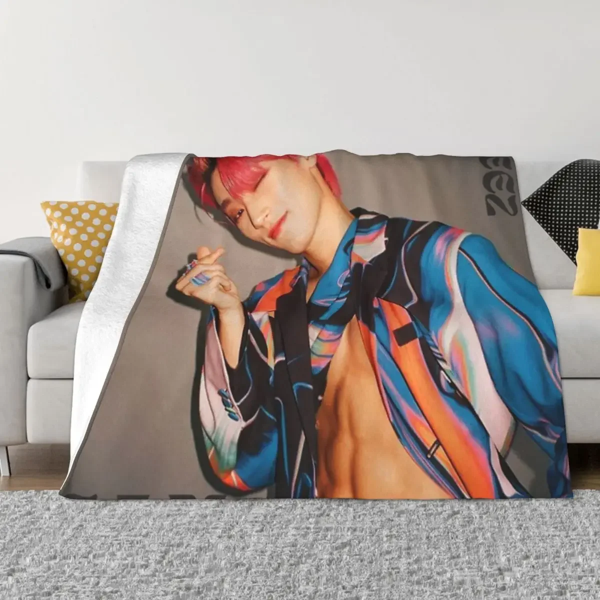 Choi San Ateez Throw Blanket Sofa Quilt halloween Moving Blanket Blanket Luxury