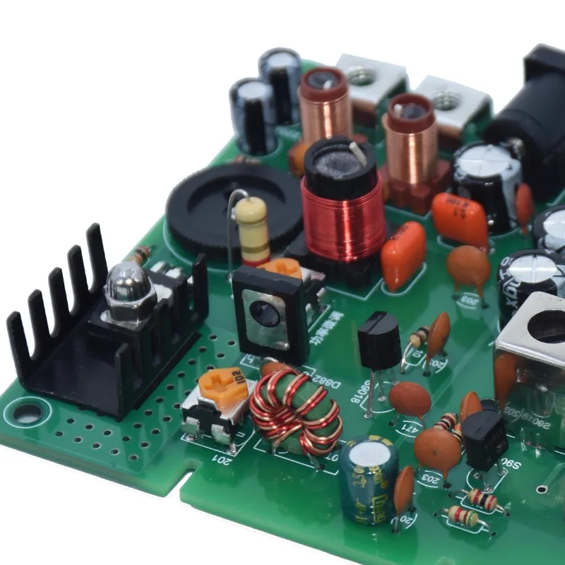 Radio Experimental Medium Wave Transmitter, School Training Kit Amplitude Modulation Transmitter DIY Transmitter Kit