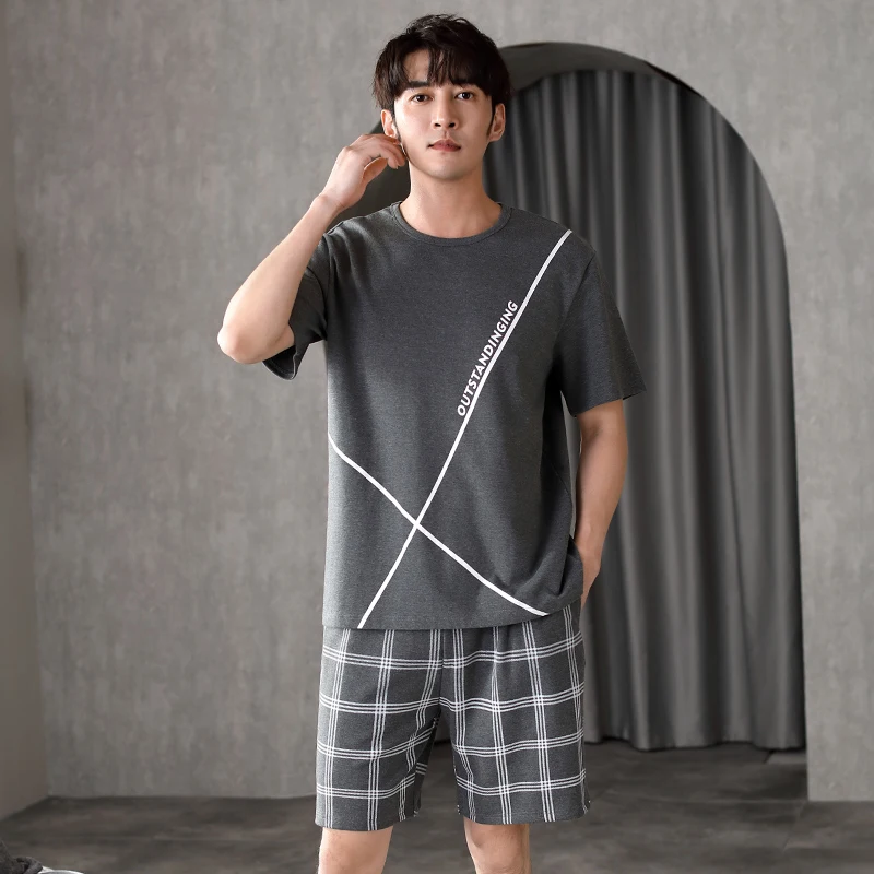 Pijamas de algodón suave para hombres jóvenes, conjunto de ropa de dormir corta a cuadros, informal, para estar en casa, Verano