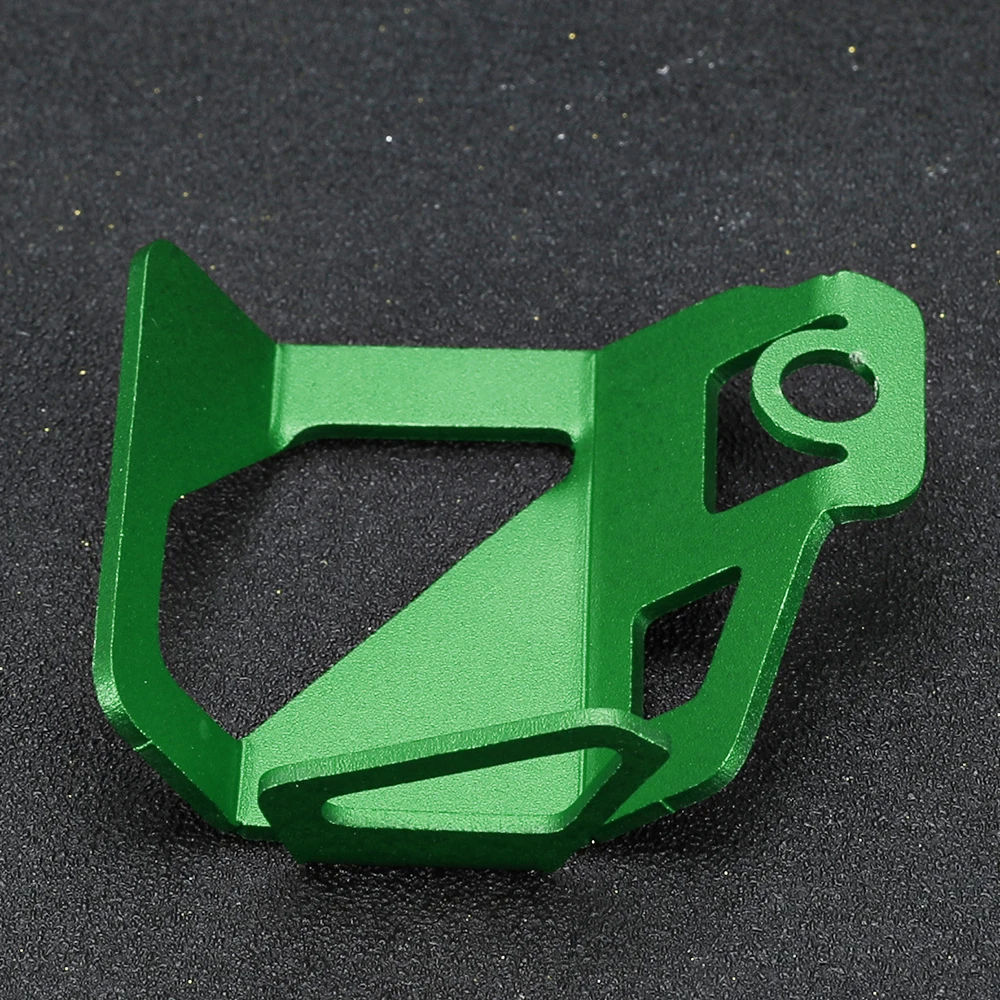 

For KAWASAKI Ninja 300 Ninja300 Z z300 2018-2023 2024 2025 Brake Reservoir Protector Fluid Reservoir Guard Cover Cup Protection