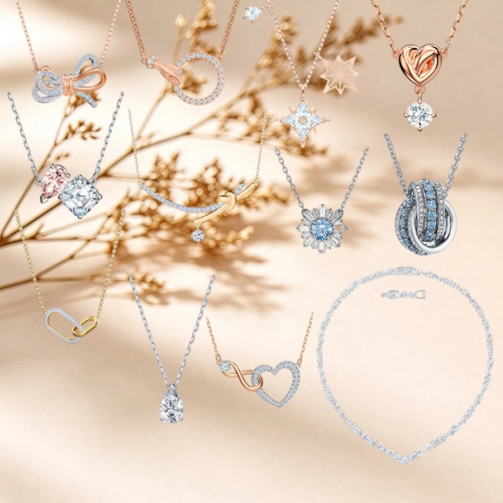 Concentric Knot with Diamond Smile Necklace Hand in Hand Circular Full Diamond Necklace