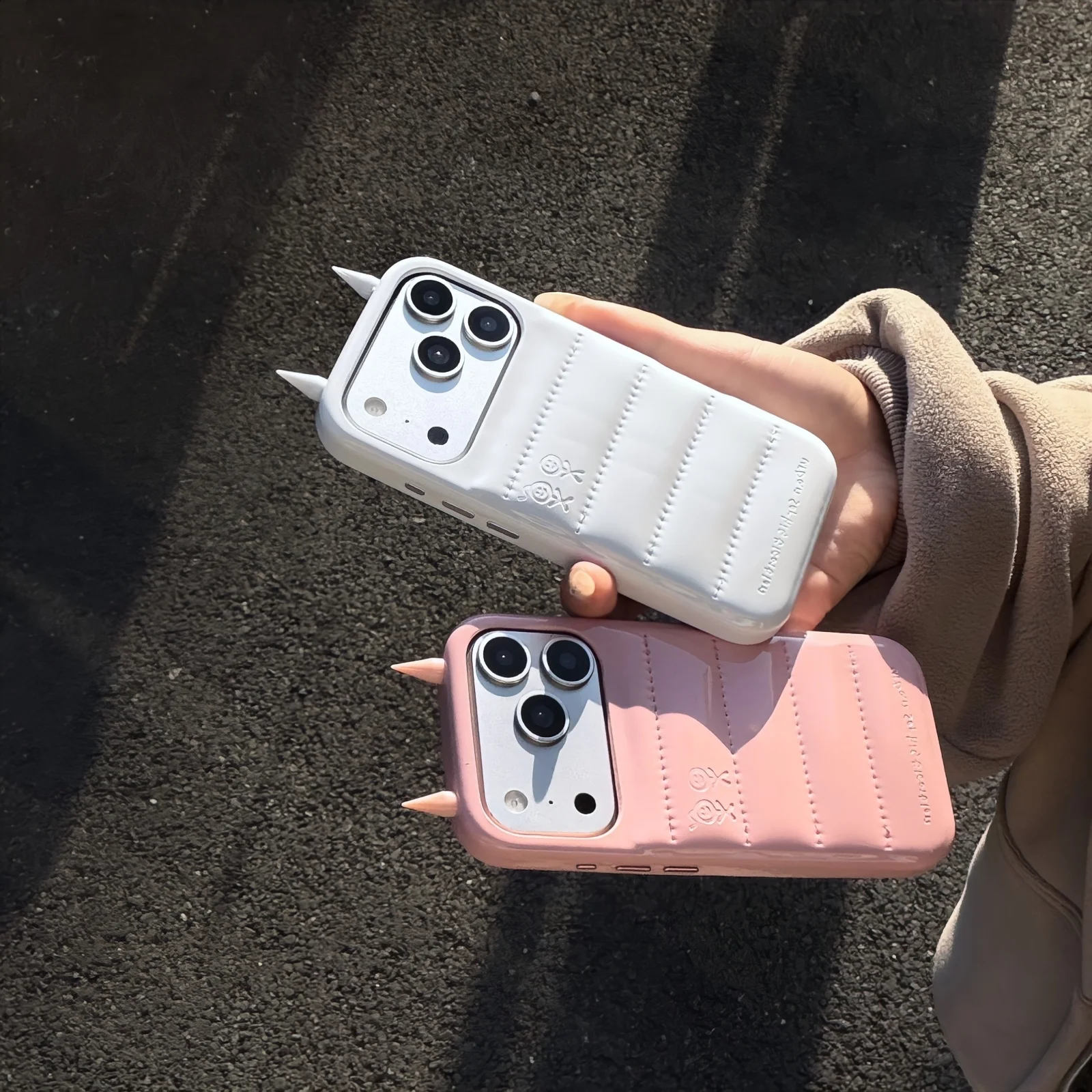 Etui na telefon z kreskówkowymi skórzanymi rogami i pikowanym wzorem, odporne na wstrząsy, do iPhone 17 16 ProMax, pełna ochrona. — zdjęcie produktu 6
