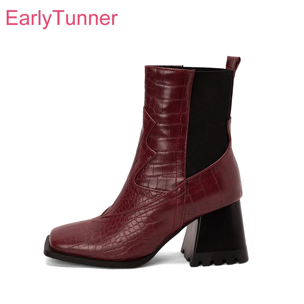 

Новые зимние элегантные красные, черные женские ботильоны, пикантные офисные женские туфли на высоком каблуке с квадратным носком, большие размеры 10, 43 46 48