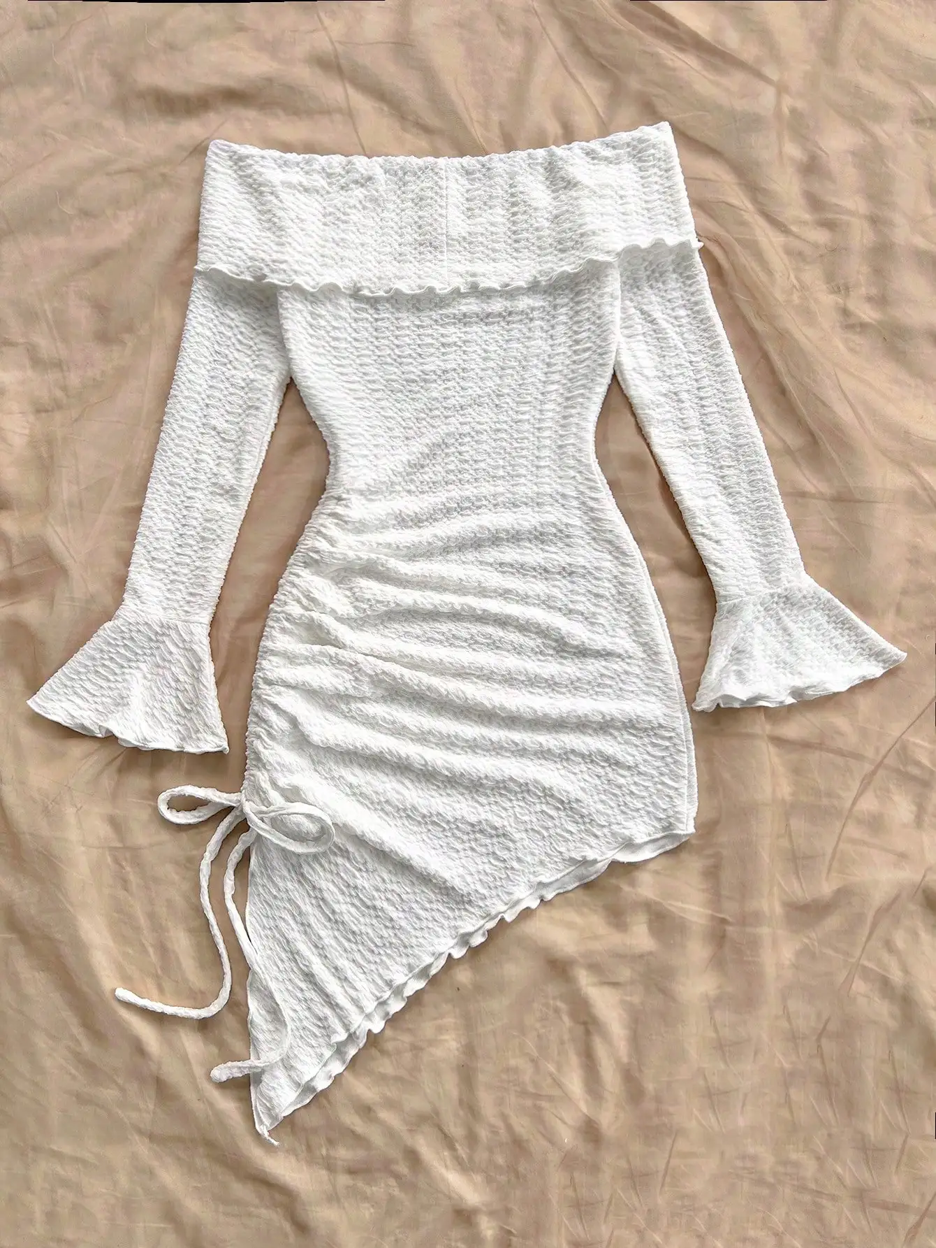 Spring and Summer Europe and the United States Style Pure Horn Long Sleeve Hollow Knit Smock Pleats Irregular Lazy Dress