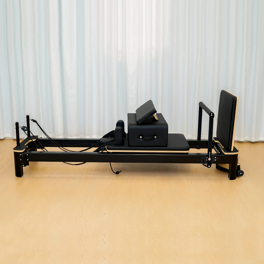 DZ135A Gym Fitness Pilates Equipment Sliding Bed Aluminum Alloy Reformer Bed
