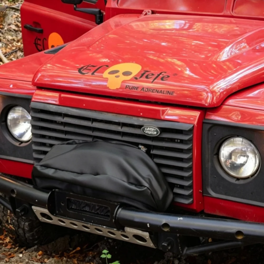 Offroad for winch Cover Made of 210D Oxford Fabric Providing Rain Protection and Long Term Durability Against Elements