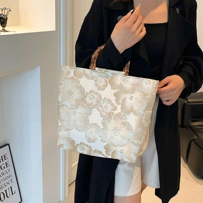 Canvas Jacquard Tote Bag Bamboo Joint Handheld Large Capacity Chinese Style Handbag Cheongsam Accessories Zipper New Gift 2026