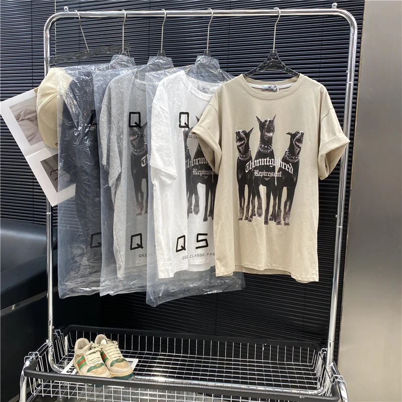 New 2022 fashion Designer new style Famous brand Cartoon Hound print Casual Loose Short sleeve T-shirt summer Retro Top