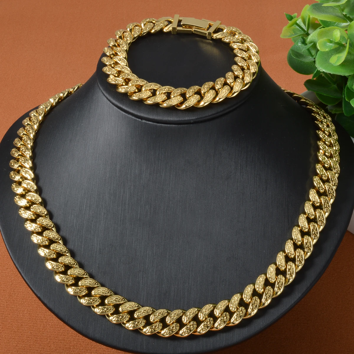 

Hip Hop Jewelry Set Gold Plated Copper Necklace Bracelet Men's Heavy Cuban Link Chains Rap Streetwear Jewelry Gift Unisex