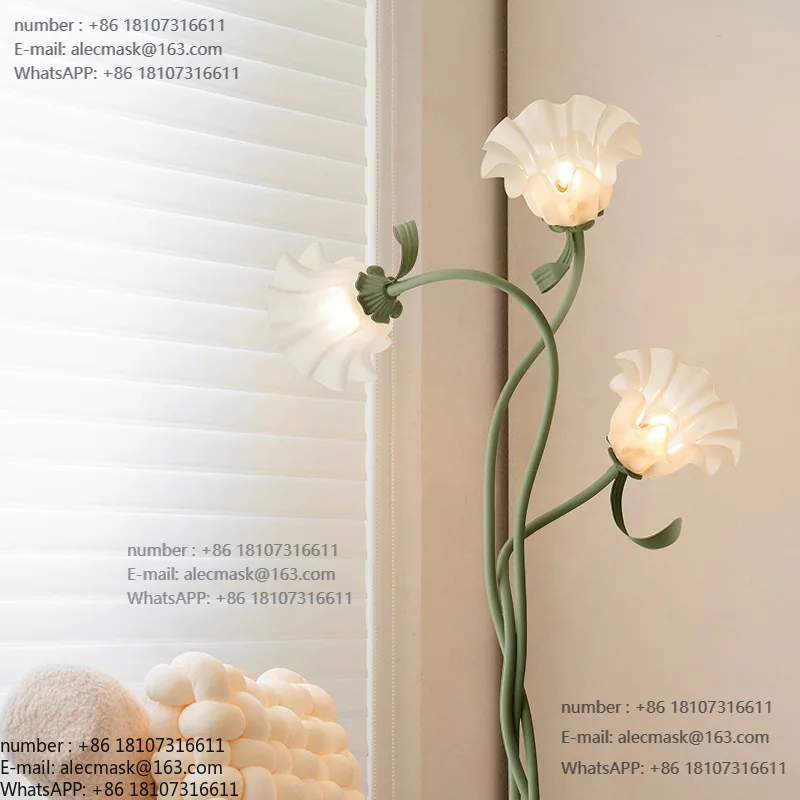 

Cream wind floor lamp living room sofa Internet celebrity retro DIY French pastoral