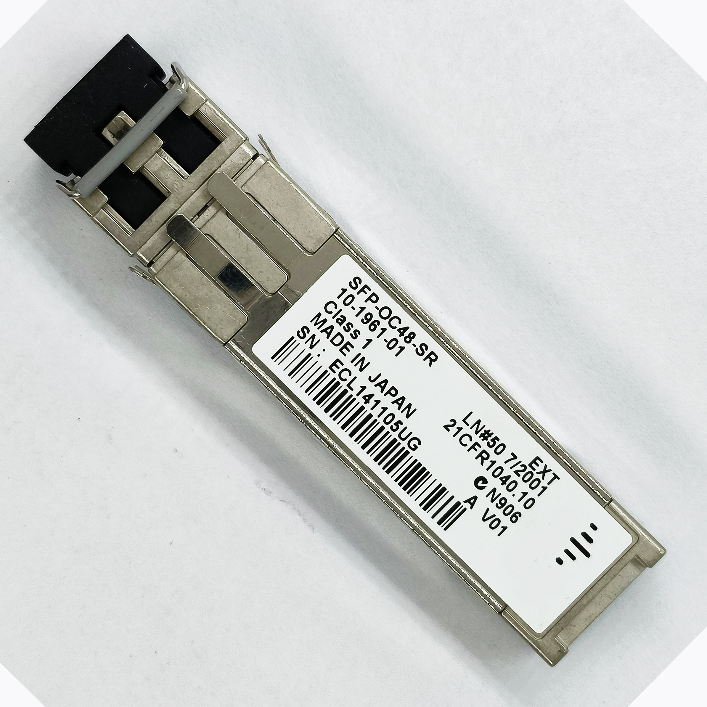 

Genuine For Cisco SFP-OC48-SR V01 10-1961-01 WM1T2TTAAA EXT 2.5Gb 1310nm 2KM LC SFP Refurbished Transceiver Optical Module