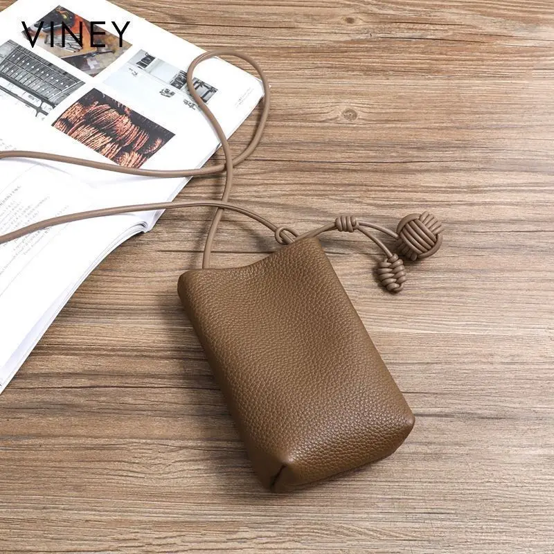 Simple soft leather bag women's bag high value simple messenger bag work commuter mobile phone bag image 3