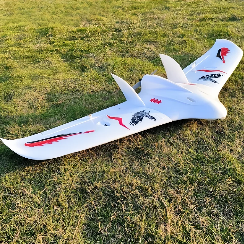 Skywalker 320 delta wing electric aviation model remote control FPV flying wing freedom outdoor flying aircraft EPO