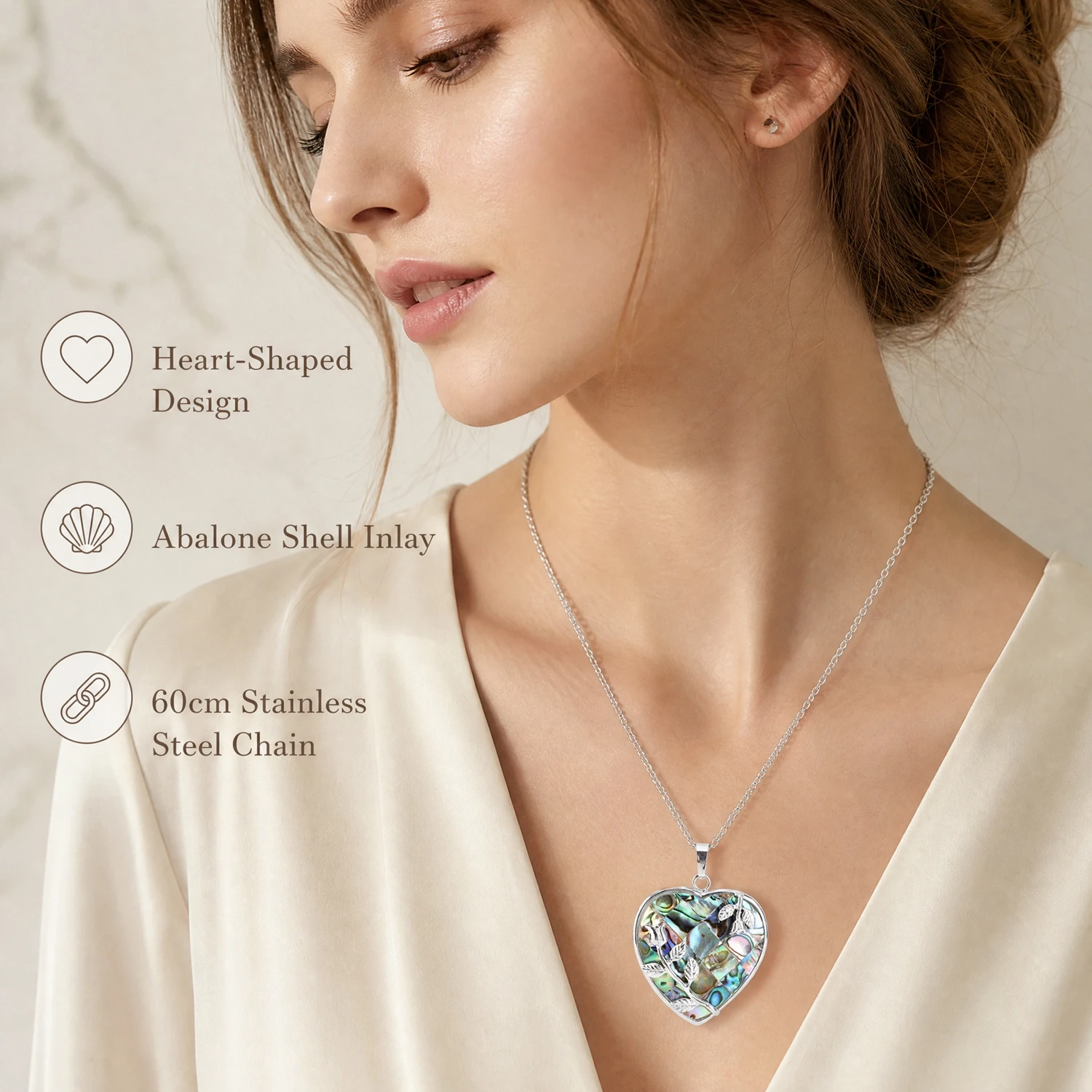 Fashion Natural Iridescent Abalone Shell Heart-shaped Rose Necklace Ocean-Style Collarbone Chain Holiday Jewelry Pendant